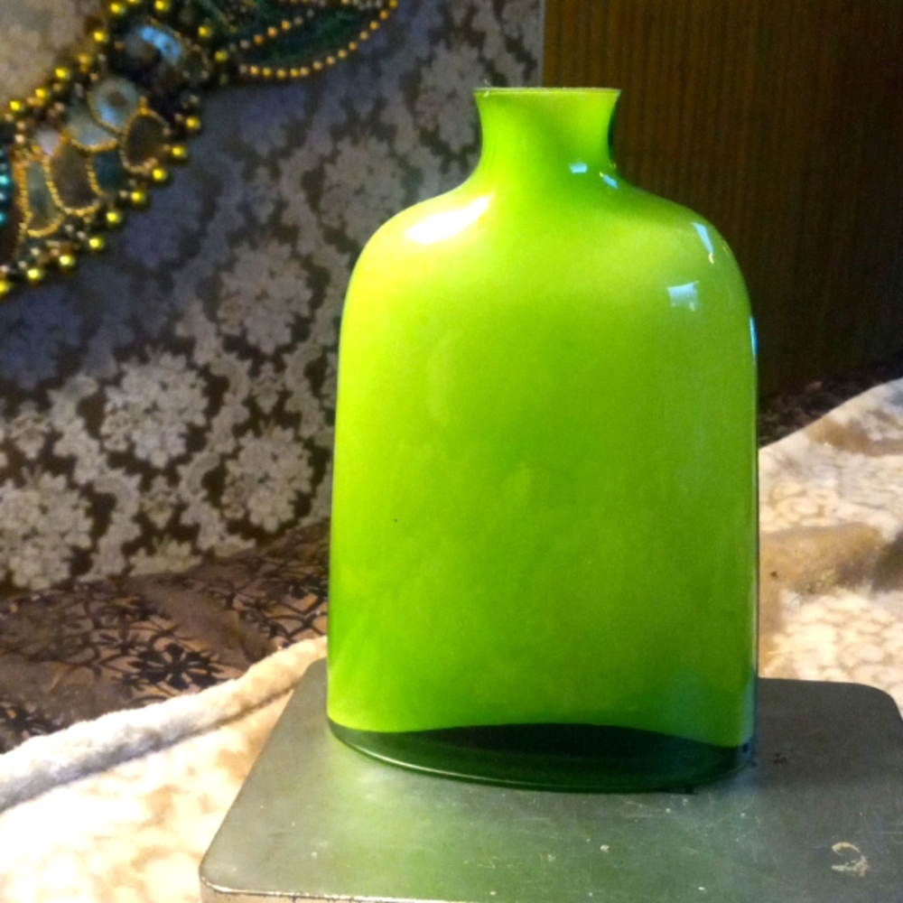 Tote # 2 Glass green apple vase